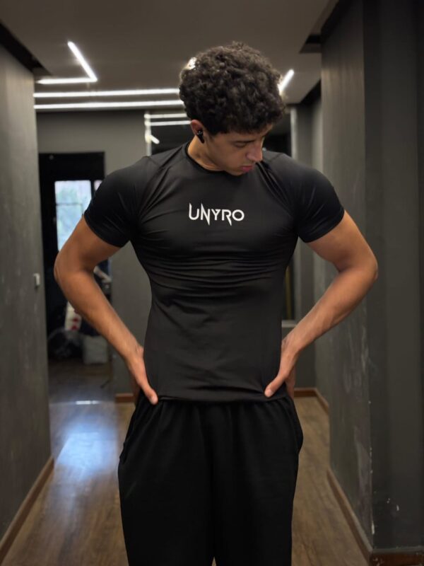 Unyro compression black - Image 4